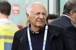 Mogol, il paroliere più celebre che non dimentica chi soffre