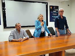 Cresce la dipendenza dagli smartphone, la nomofobia è la nuova emergenza tra i più giovani