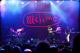 Madame, il tour approda a Catania