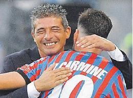 Di Carmine - Tabbiani, l'abbraccio per la svolta del Catania