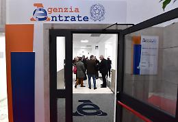 Tregua di agosto da  Agenzia delle entrate e in casa Inps, stop a cartelle, verbali, notifiche