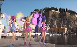 Le Winx in "gita" alle Eolie: ecco il tour delle fate pi&ugrave; famose del mondo