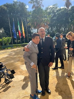 Sindaco di Palermo accoglie tycoon nipponico Kaoru Nakajima