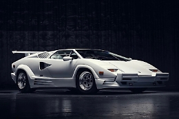 All'asta la Lamborghini (incidentata) guidata da DiCaprio in The Wolf of Wall Street