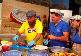 “I mestieri di Mirko”, 10 puntate tutte in Sicilia, dallo street food alla Vucciria ai fichi d'india sull'Etna. «Me so' tanto divertito, ho scoperto un mondo»