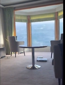 Nave da crociera in balia delle onde nel Mare del Nord: paura a bordo