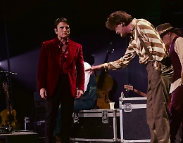 Le "Stories" di Sal da Vinci fanno tappa in Sicilia