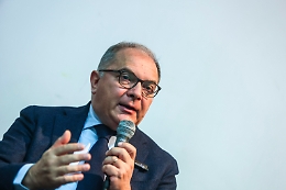 Dove c’è ricchezza arriva l'occhio delle mafie: l'allarme del procuratore De Lucia