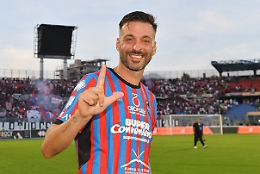 Il Catania gioca a poker e asfalta il Brindisi