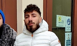 Perde il controllo dello scooter, batte la testa e muore a 22 anni: tragedia nella notte a S. Maria di Licodia