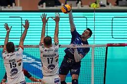 Volley, la Farmitalia Saturnia perde a Monza e retrocede in Serie A2: «Ma è un arrivederci»