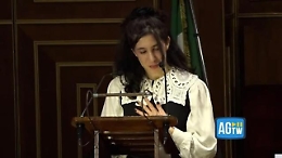 Sanremo, Elena Cecchettin: &laquo;Femminismo di facciata, siparietto inutile per vittime&raquo;