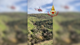 Caltagirone, ritrovato dai vigili del fuoco ma l'uomo scomparso a Valle delle Ferle arriva morto in ospedale