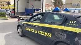 A Trapani c'era un mercato del pesce abusivo operativo solo di notte per sfuggire ai controlli