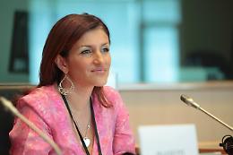 Sonia Alfano si ricandida alle Europee con Azione di Carlo Calenda