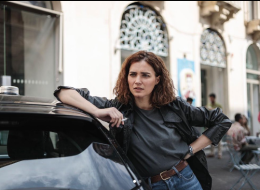 Giusy Buscemi è l'anti-Montalbano in tv: «La mia Vanina mangia, fuma e dice parolacce»