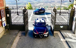 Niscemi, arrestato latitante ricercato in Europa: è accusato di diverse rapine nel Nisseno, nell'Ennese e nel Calatino