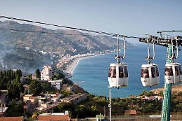 Lavori abusivi alla funivia di Taormina, la polizia locale denuncia l'Azienda municipalizzata