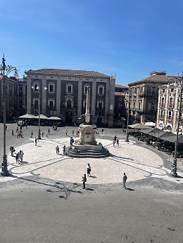 Fontana dell'Elefante, pronta anche la nuova pavimentazione