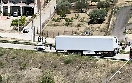 Panda contro un autoarticolato: un morto e un ferito alle porte di Riesi