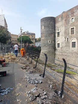 Castello Ursino a Catania, al via i lavori per la nuova ringhiera lunga 180 metri