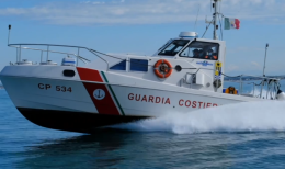 Cadavere in decomposizione recuperato in mare a Porto Empedocle