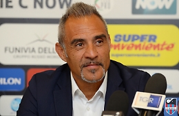 Il "Cannibale" si è preso il Catania: Mimmo Toscano si presenta: «Qui non c'entriamo con la serie C»