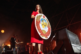 I Cccp - Fedeli alla Linea non tradiscono mai: a Villa Bellini successo per la band "filo sovietica"