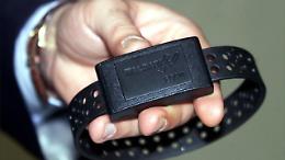 Vittoria, minacciava di bruciarle auto e casa: 42enne arrestato