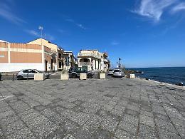 Torre Archirafi, 55enne ferito alla testa in condizioni critiche. Ipotesi aggressione, acquisite immagini delle telecamere