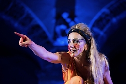 Donne del mito di Luciano Violante, per la regia di Giuseppe Dipasquale, arriva a Siracusa