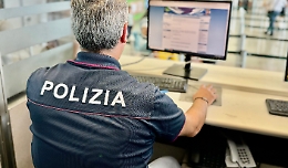 Utilizzava carte di credito clonate: serbo arrestato  in aeroporto a Catania