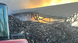 Incendio Omnia: task force nell'impianto dei veleni per la messa in sicurezza definitiva