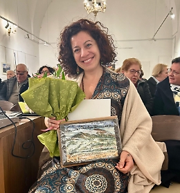Chiara Trifilò (Chiarìa Aps) riceve il premio "Etna-Monte Ilice - Custodi del territorio"
