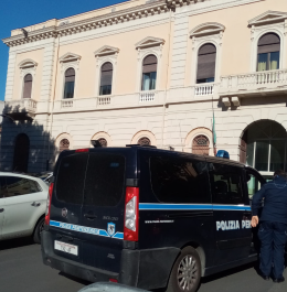 Carceri, la rivolta a Piazza Lanza &egrave; stata fermata: ma il reparto &egrave; distrutto, divelti anche i termosifoni
