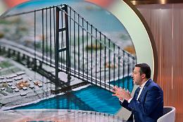 Salvini: &laquo;I soldi del Ponte non si toccano, per maltempo e frane ne troveremo altri&raquo;