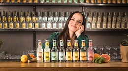 Chiara Mascellaro guida alla scoperta delle novità nel mondo dei soft drink.