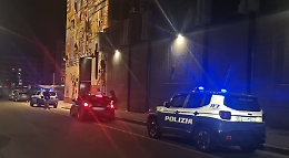 Controlli e sanzioni tra San Cristoforo, San Berillo e piazza Sciuti: pregiudicati in centri scommesse e automobilisti indisciplinati