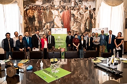&ldquo;GreenMindAI Hackathon Catania&rdquo;: giovani, AI e sostenibilit&agrave; protagoniste dell&rsquo;innovazione urbana&nbsp;&nbsp;