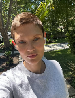 Bianca Balti si sfoga sui social: «I farmaci per curarmi dal tumore tardano ad arrivare»