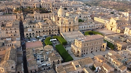 Infiorata di Noto, un messaggio di pace che unisce oltre i confini