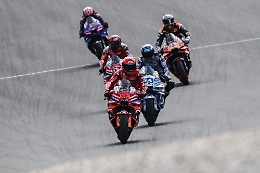 Motogp: Marquez vince anche a Brno, secondo Bezzecchi