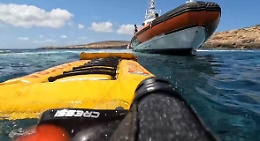 Bagnante scivola sugli scogli di Cala Stretta e resta immobilizzato: soccorso dalla Guardia Costiera