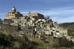 Il racconto della diciannovenne di Piazza Armerina: &laquo;Ho aperto io lo sportello per andare via&raquo;