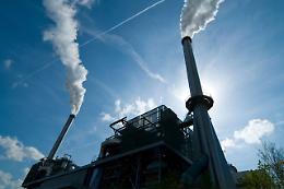 Inceneritori in Sicilia, ora lo scontro arriva fino in Europa. Le interrogazioni: «Creano danno all'economia circolare»