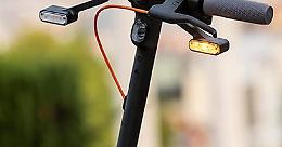 In due sul monopattino e senza casco non rispettano l'alt: un agente picchiato a sangue