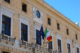 Palermo, il consiglio comunale dice «no» al riconoscimento dello Stato di Palestina