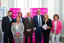 La prevenzione dei tumori al seno viaggia in treno: ecco gli appuntamenti a Palermo