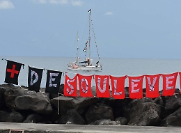 Flotilla a 130 miglia da Gaza: avvicinata nella notte da imbarcazioni non identificate