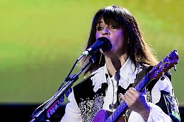 Carmen Consoli: «Partirei subito per Gaza con la mia barca»